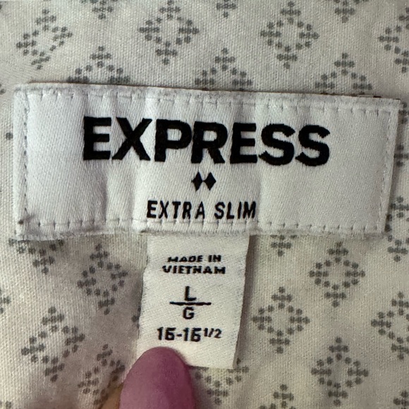 Express White Diamond Pattern Shirt - Picture 2 of 3